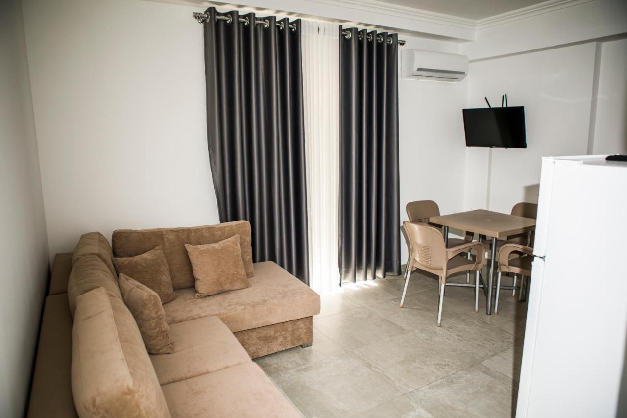 Soluna Apartments Shëngjin Exteriör bild